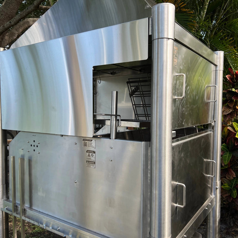 Tagwood BBQ Stainless Steel Wind Guard - BBQ62SS with rust-resistant 304 stainless steel, wind protection, and sturdy handle grips.