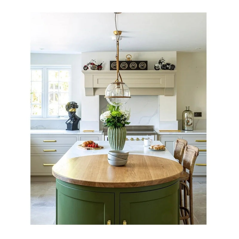 ILVE Majestic II 40" Induction Freestanding Range in White with Brass Trim, UMDI10NS3WHG