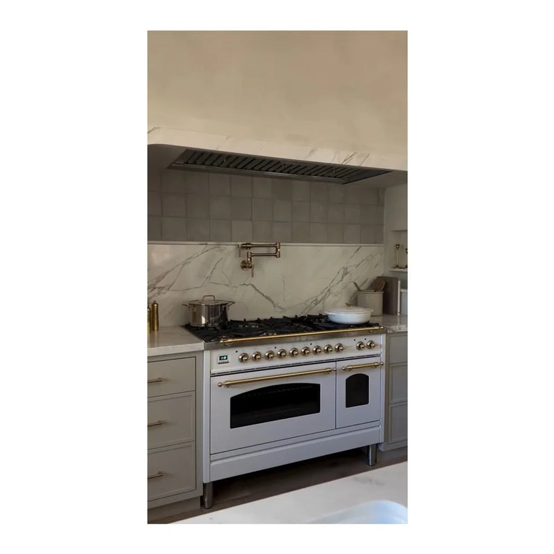 ILVE Nostalgie II 48" Dual Fuel Freestanding Range in White with Brass Trim, UP48FNMPWHGLP