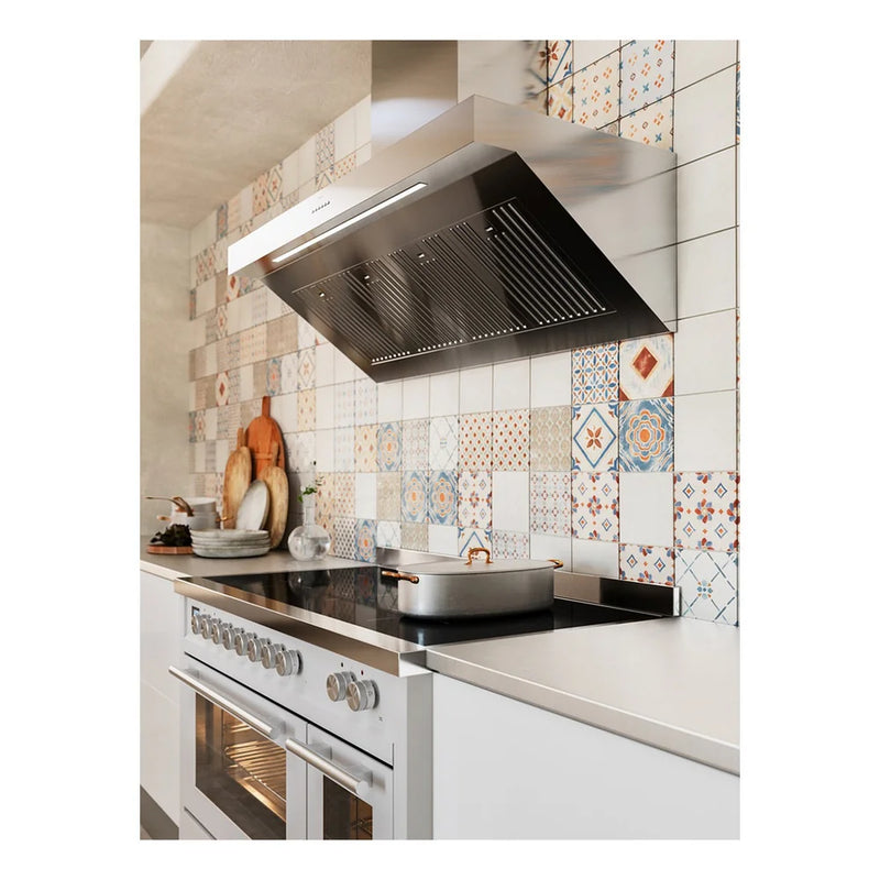 ILVE Professional Plus II 48" Induction Freestanding Range in White with Stainless Steel Trim, UPI486WMPWH